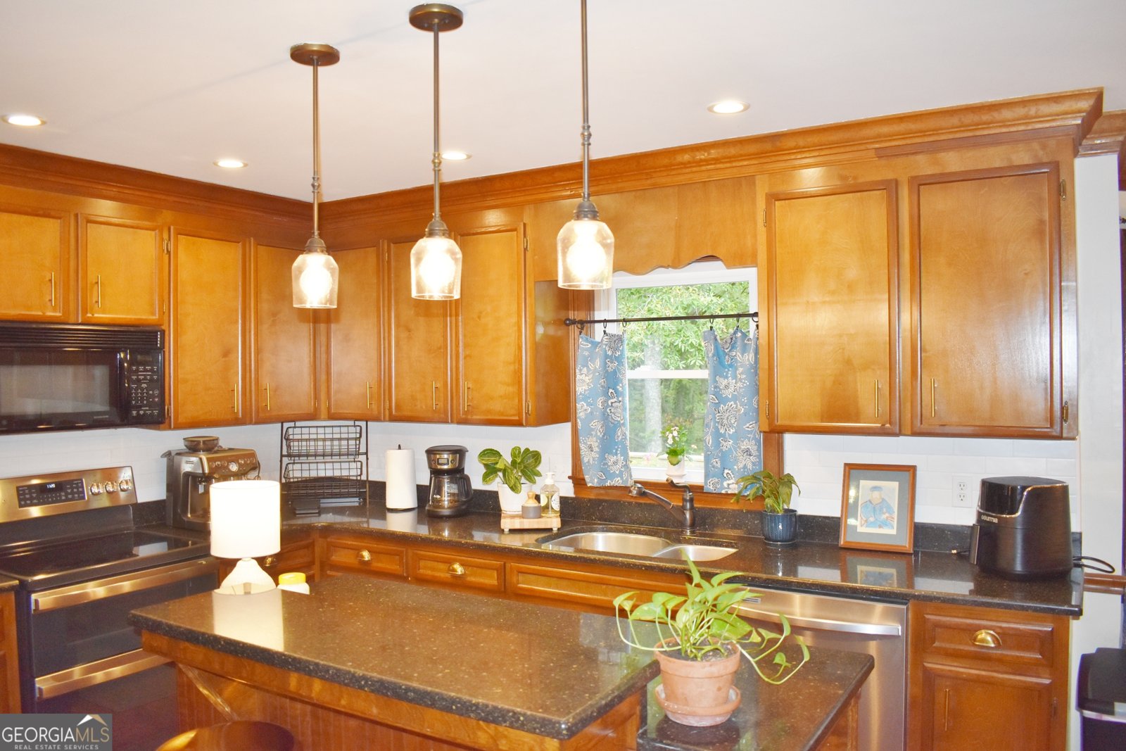 668 Monticlair Drive Macon - 11