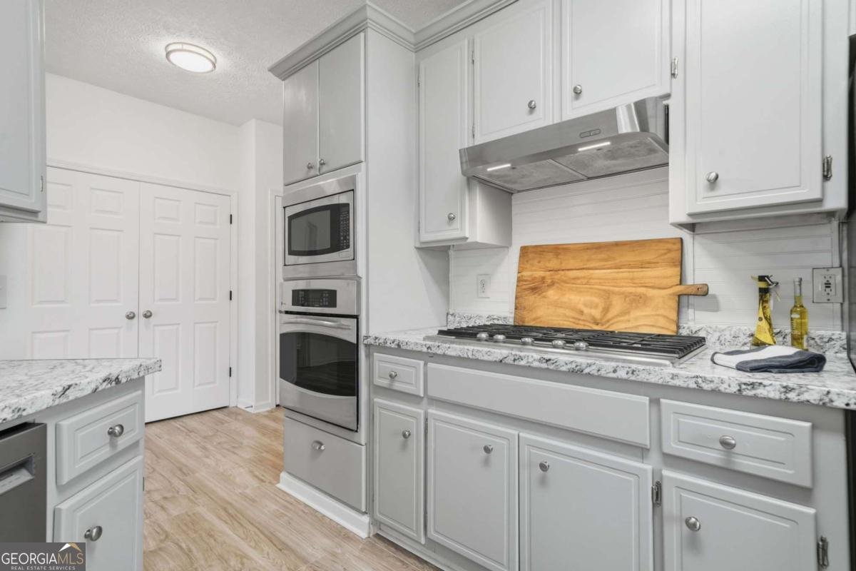 515 Charles Drive Canton - 28