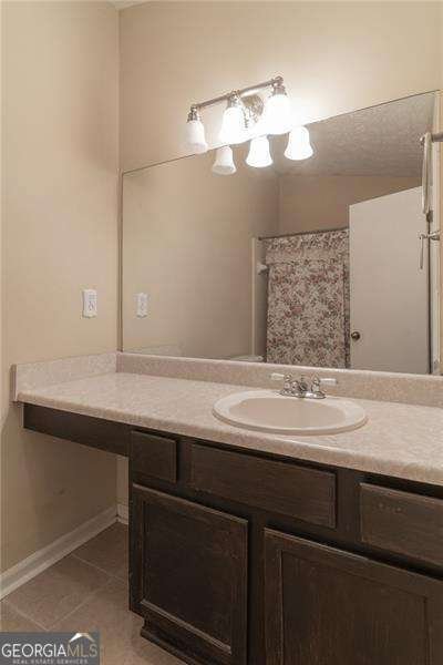 922 Riverstone Way Woodstock - 17