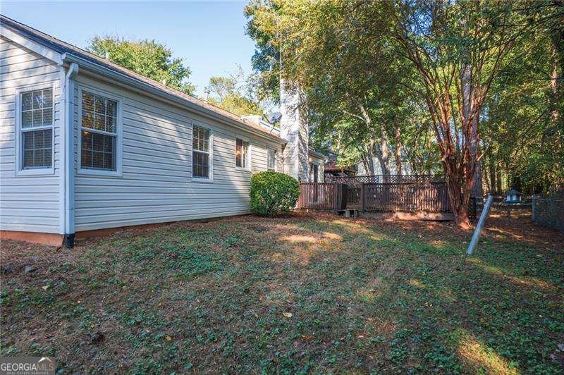 922 Riverstone Way Woodstock - 23