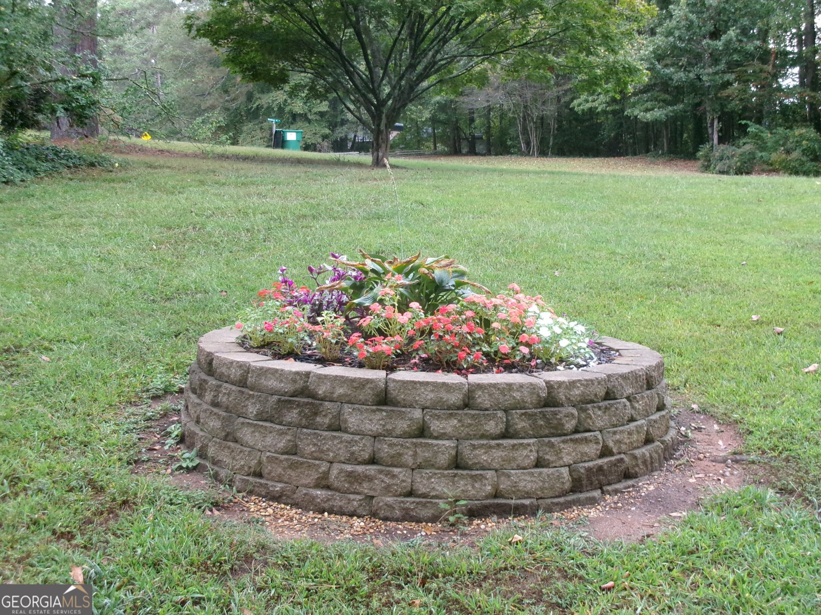 2735 Wendy Lane Marietta - 1