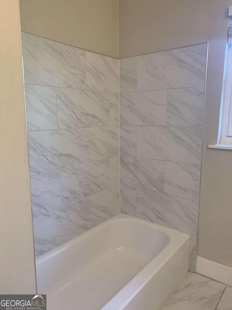 2131 Columbia Drive Decatur - 22