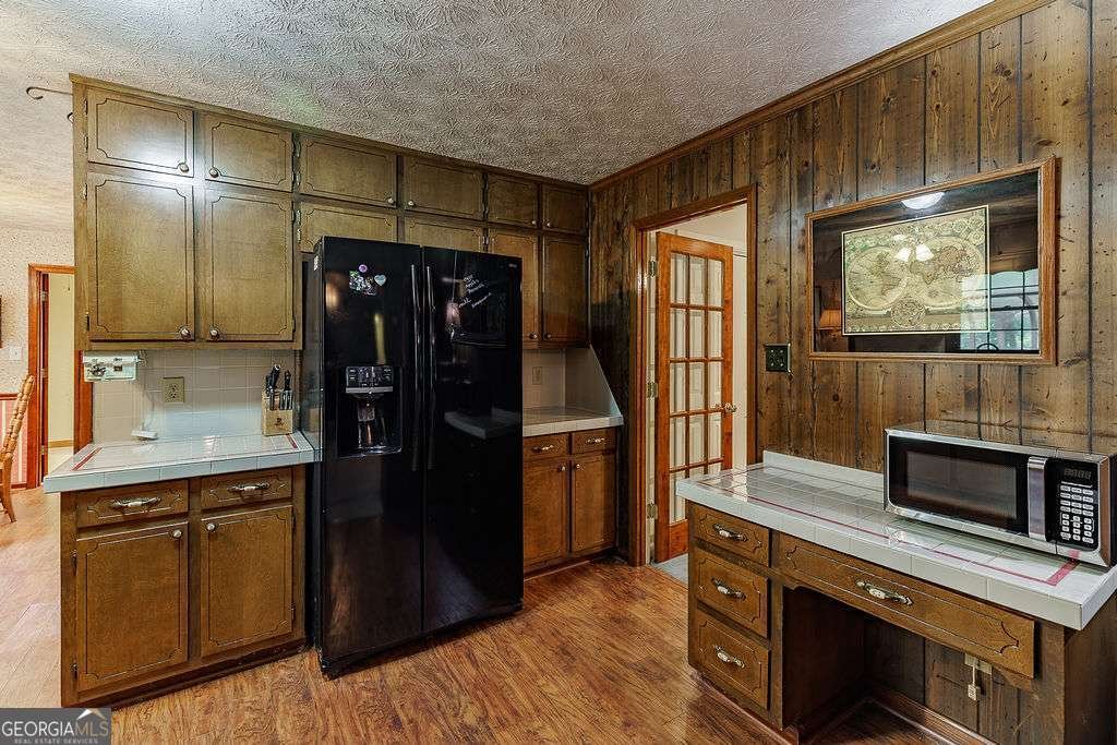 1296 Lake Lucerne Road Lilburn - 10