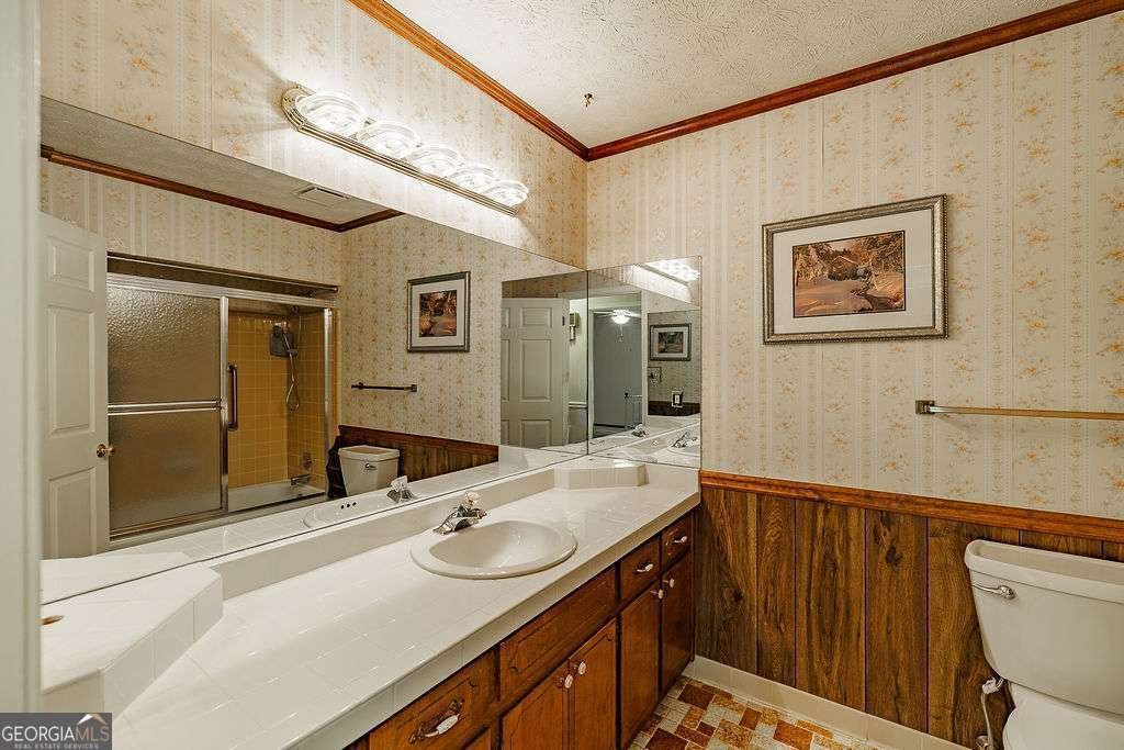 1296 Lake Lucerne Road Lilburn - 19