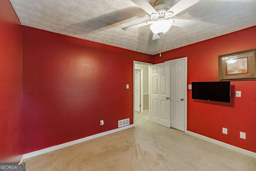 1296 Lake Lucerne Road Lilburn - 26