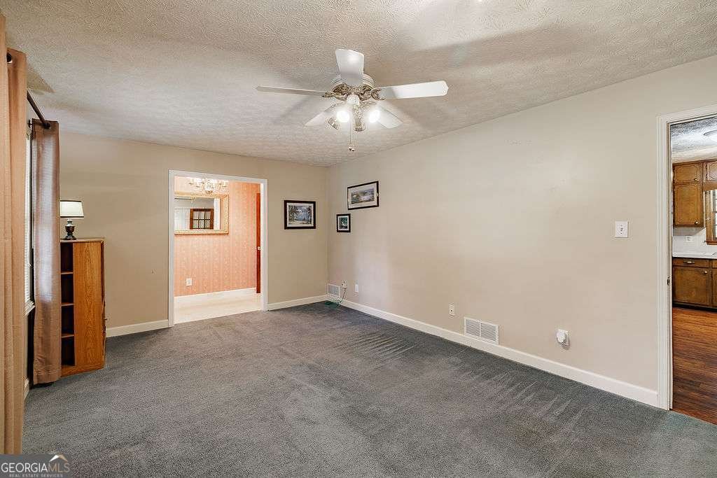 1296 Lake Lucerne Road Lilburn - 6