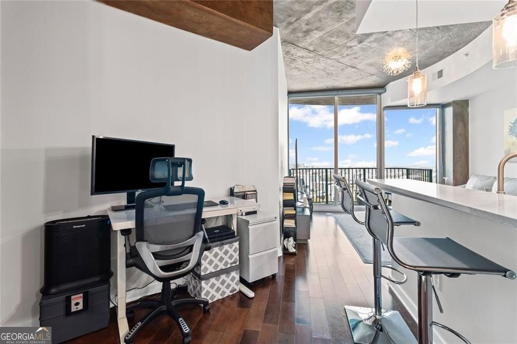 400 Peachtree Street Atlanta - 23