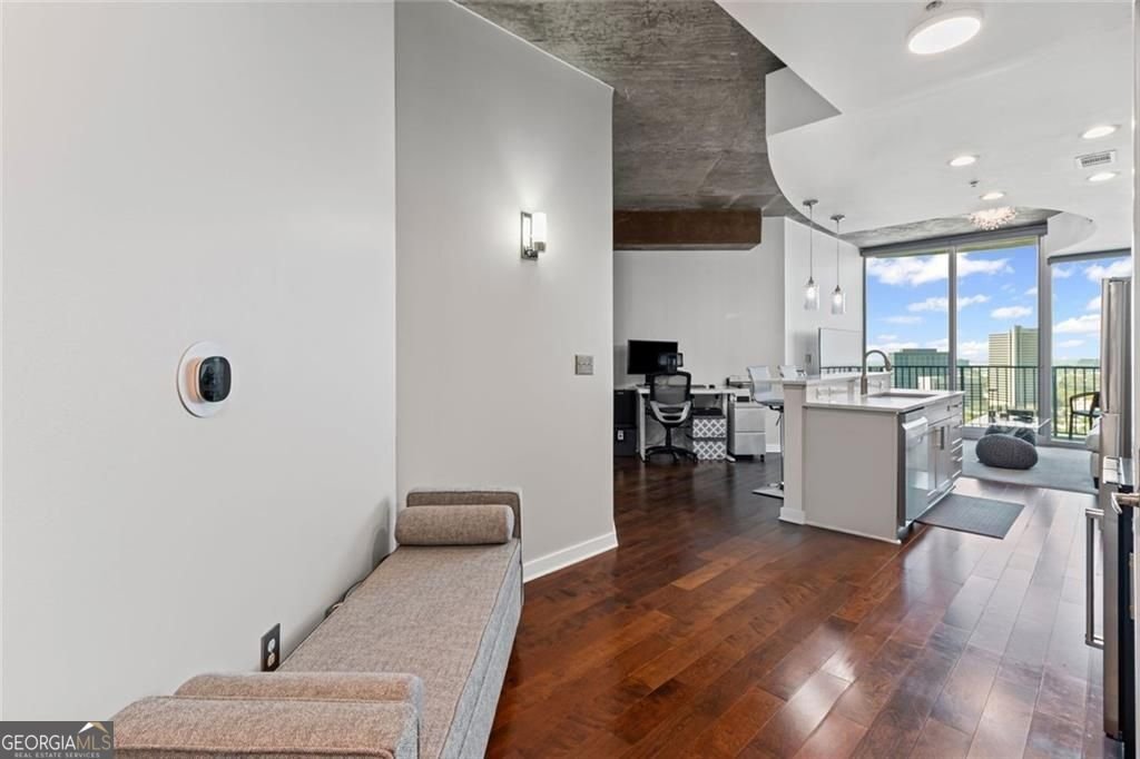 400 Peachtree Street Atlanta - 7