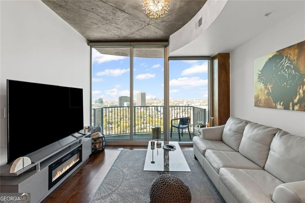 400 Peachtree Street Atlanta - 9