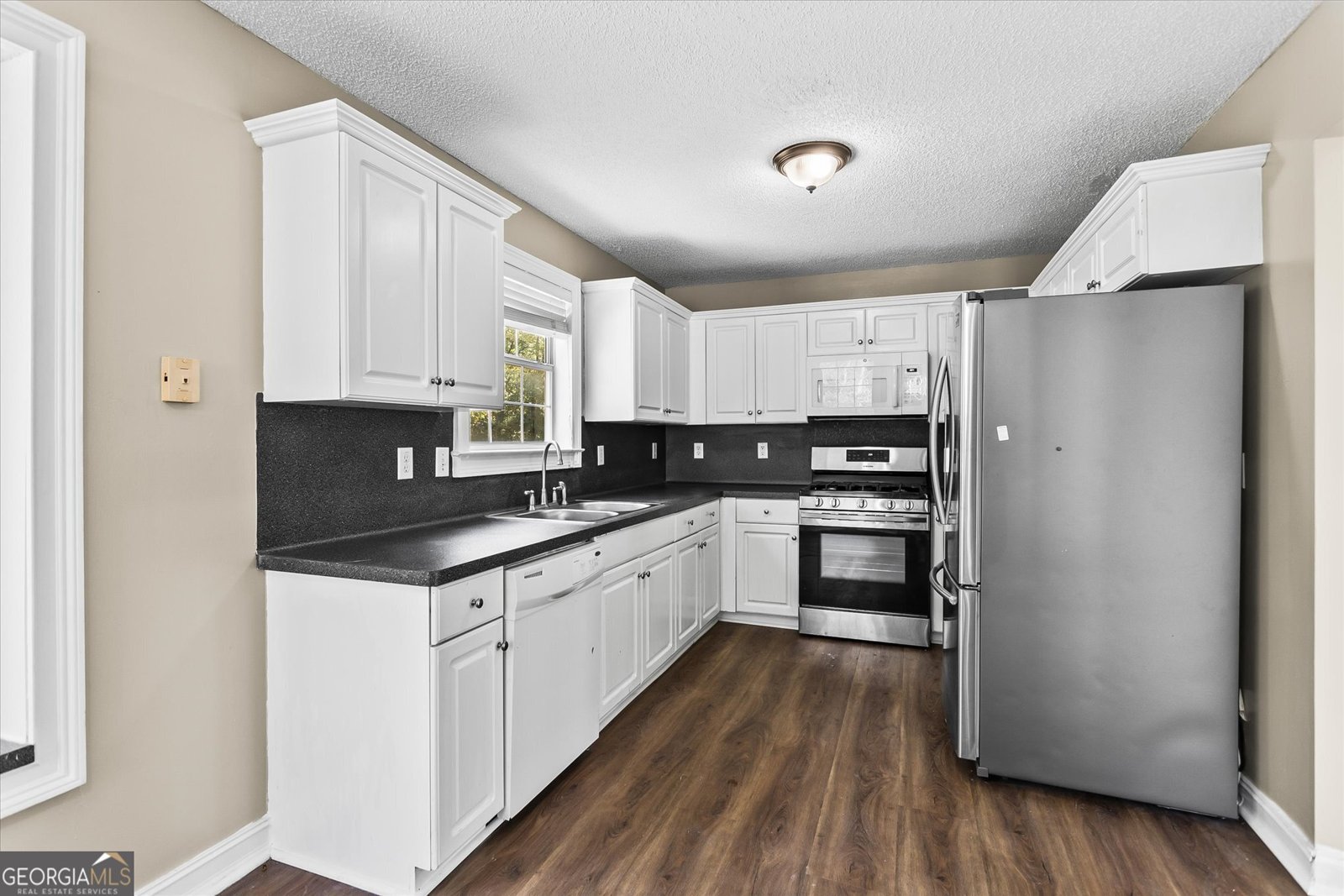 5513 EMILY Circle Ellenwood - 14
