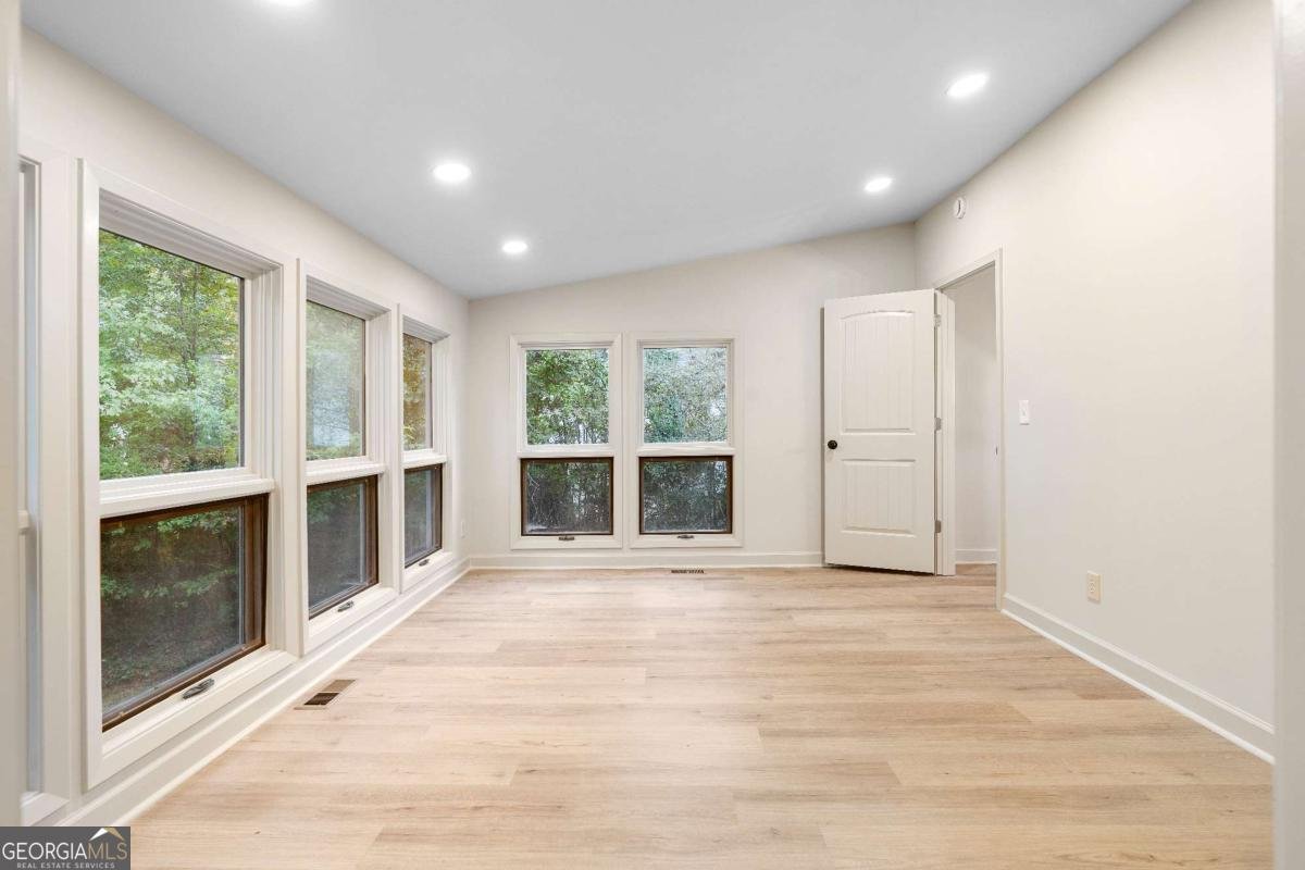 3344 Brookview Drive Marietta - 21