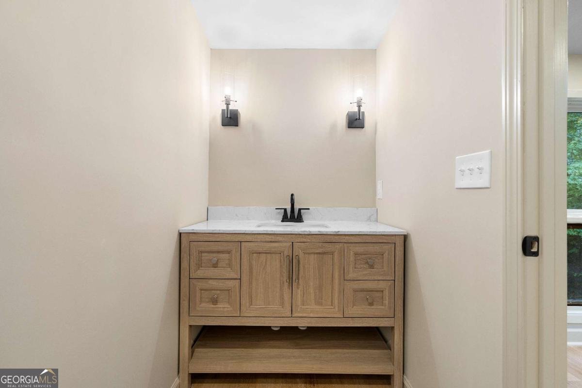 3344 Brookview Drive Marietta - 22