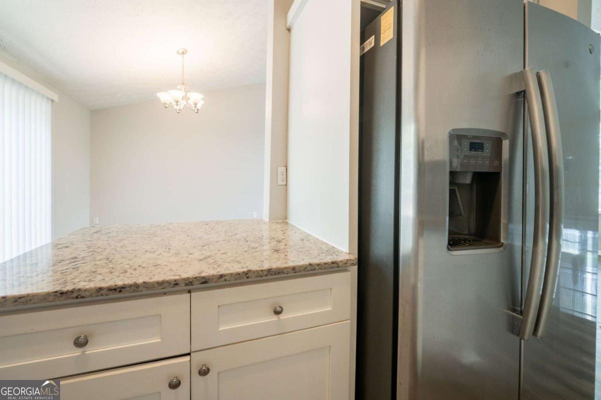 6082 Raintree Bend Lithonia - 10