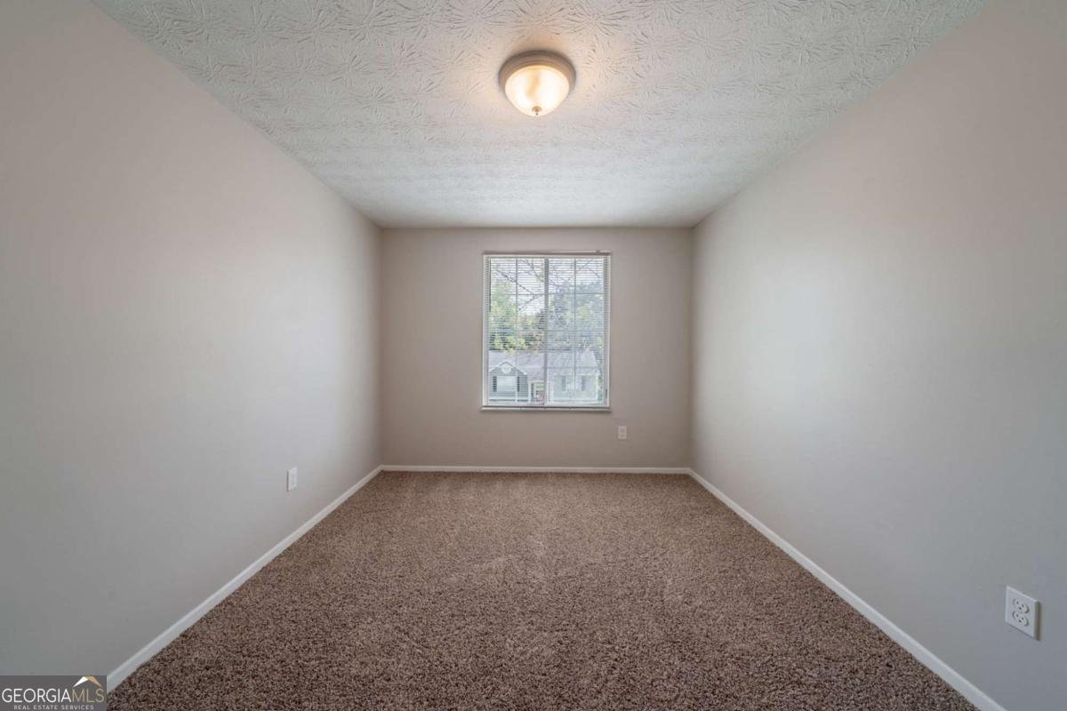 6082 Raintree Bend Lithonia - 17