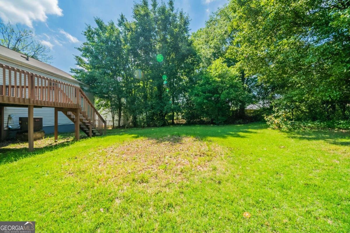 6082 Raintree Bend Lithonia - 34