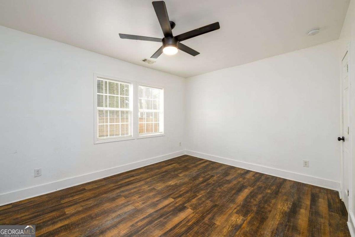 1285 Avon Avenue Atlanta - 16