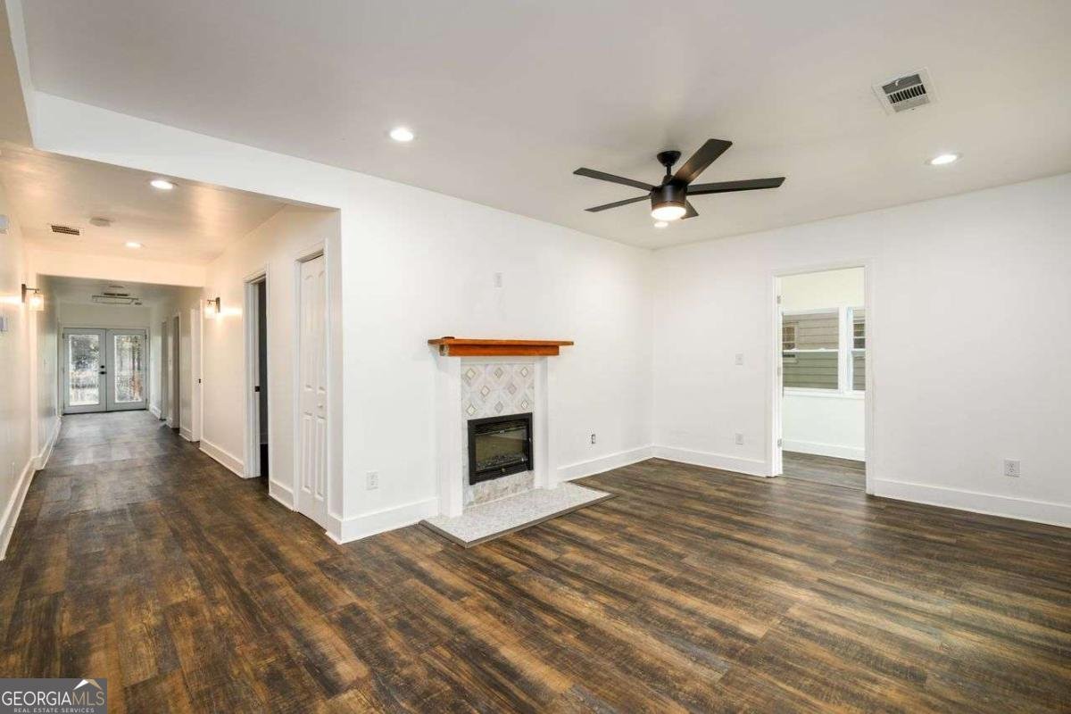 1285 Avon Avenue Atlanta - 17