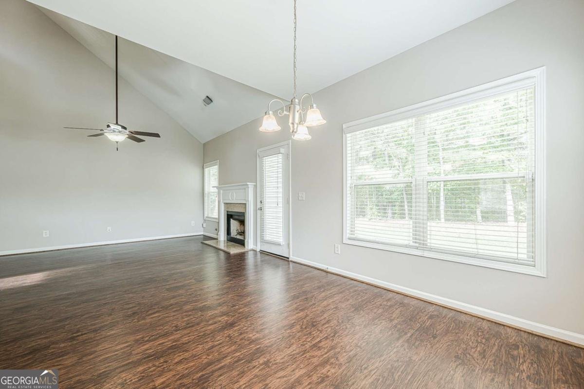 1541 Autumn Wood Trail Buford - 22