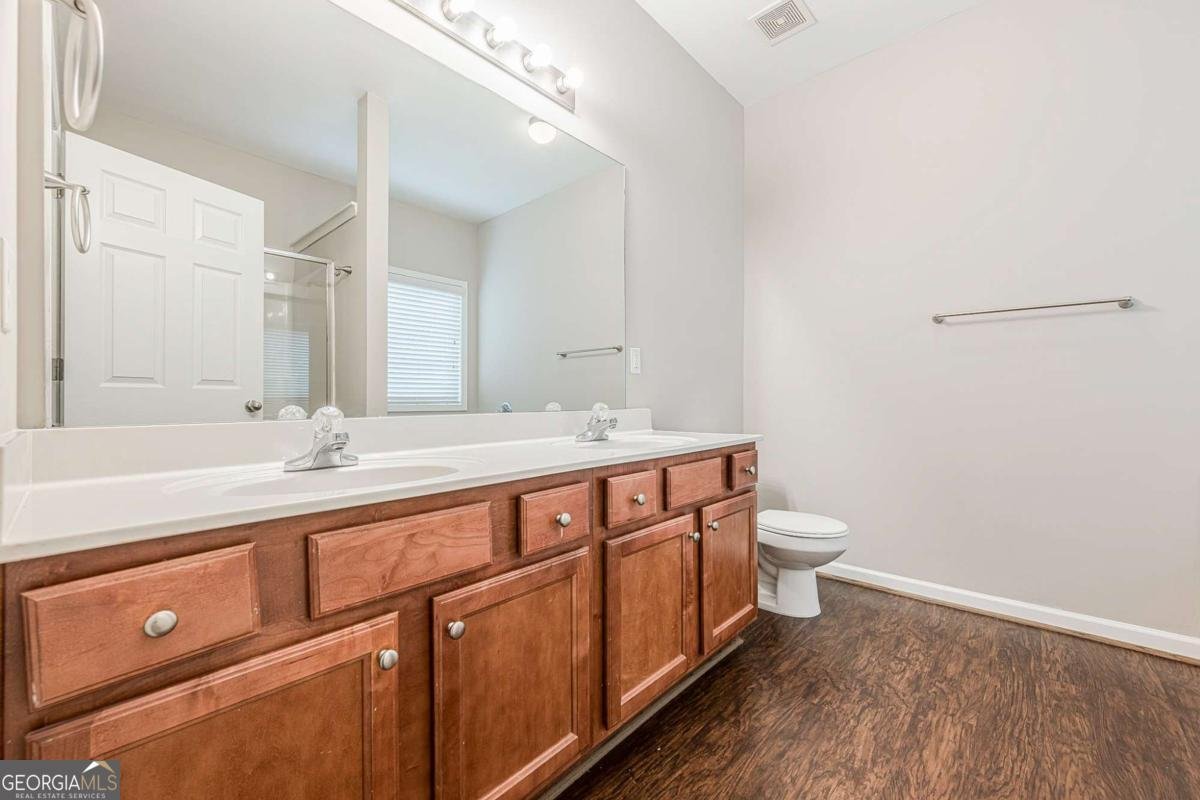 1541 Autumn Wood Trail Buford - 36