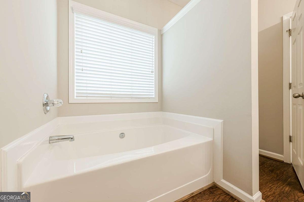 1541 Autumn Wood Trail Buford - 37