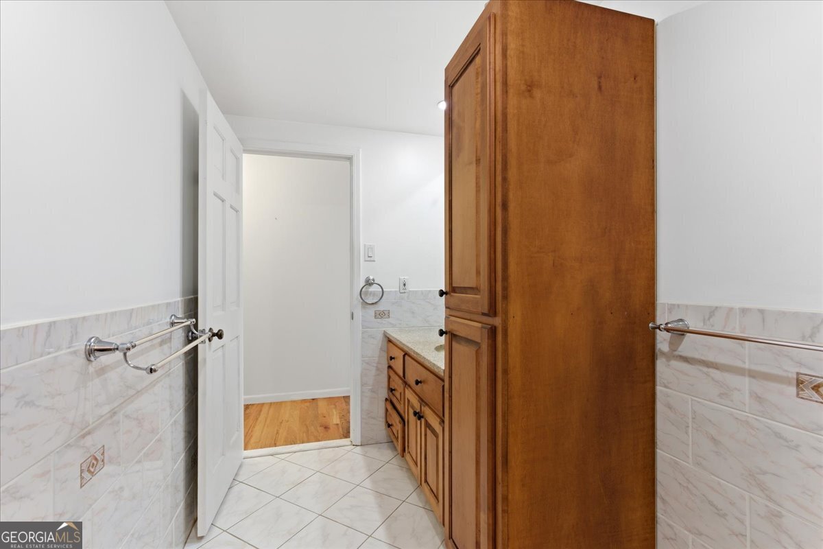 2864 Saint Andrews Way Marietta - 24
