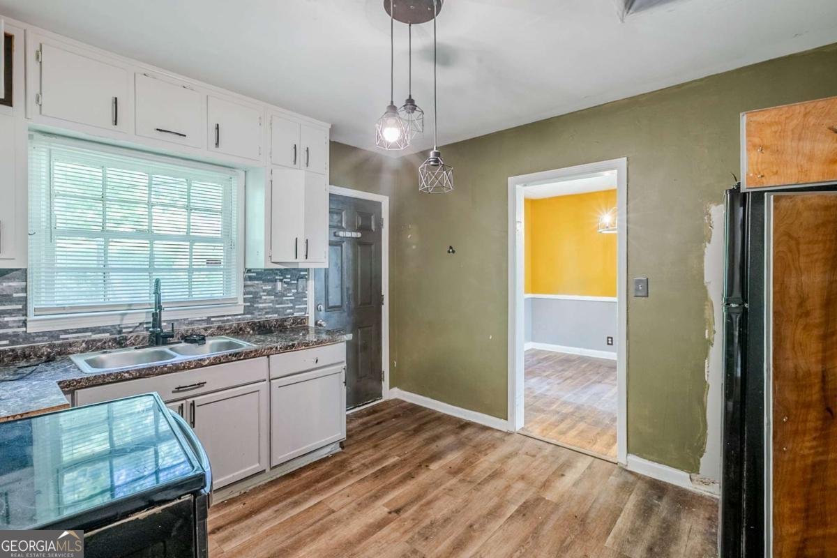 1239 Avonwood Circle Atlanta - 4