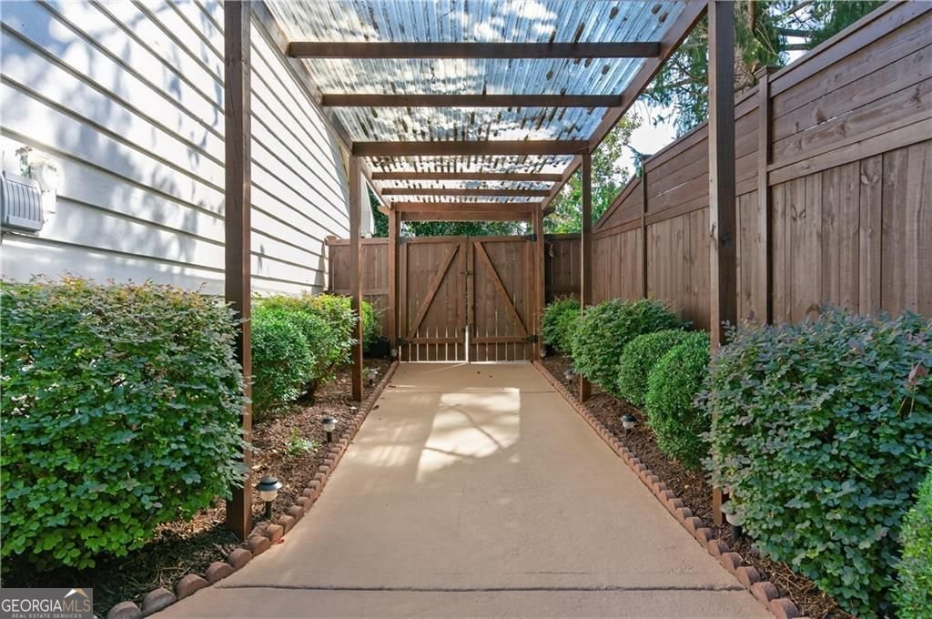 200 Bent Grass Drive Roswell - 52