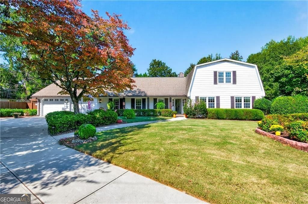 200 Bent Grass Drive Roswell - 64