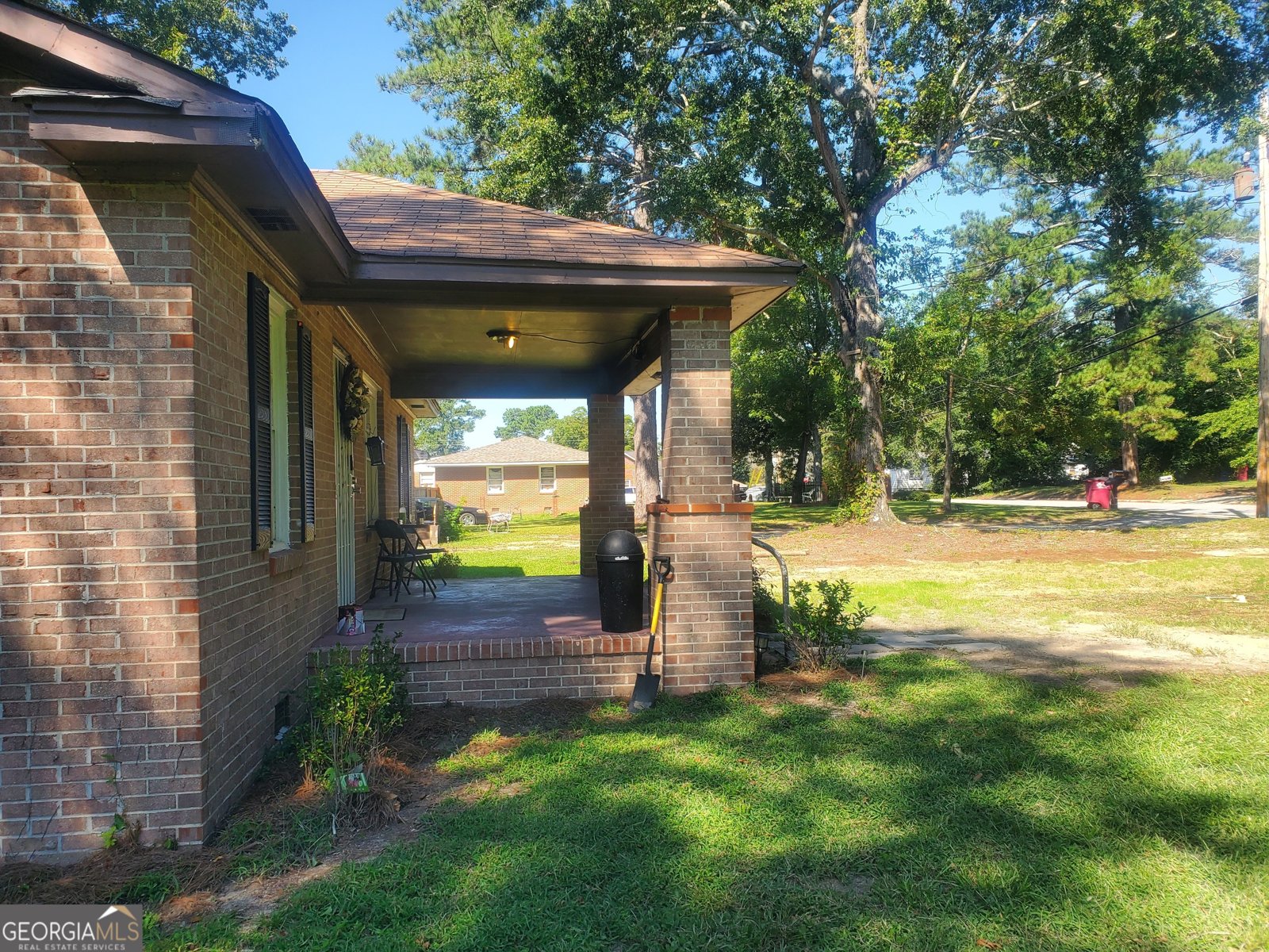 1574 Colonial Drive Macon - 2