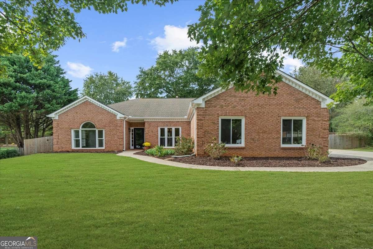 2635 Bordeaux Boulevard Cumming - 28