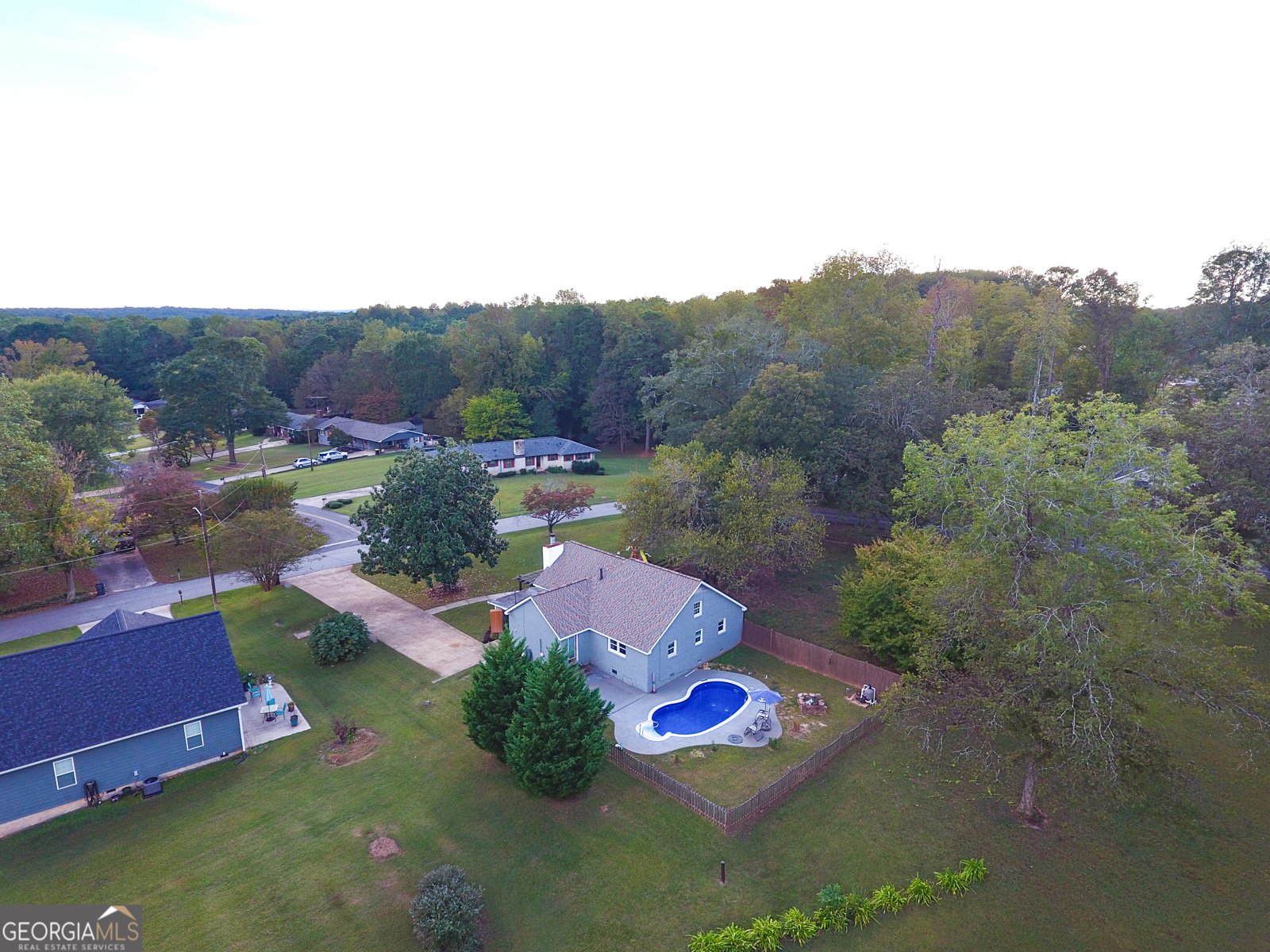 225 Edwards Street Bremen - 2