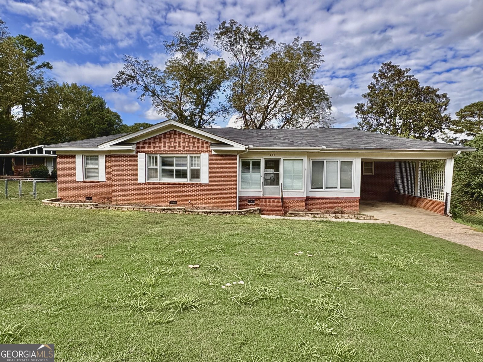 106 Chilton Crescent Lagrange - 1