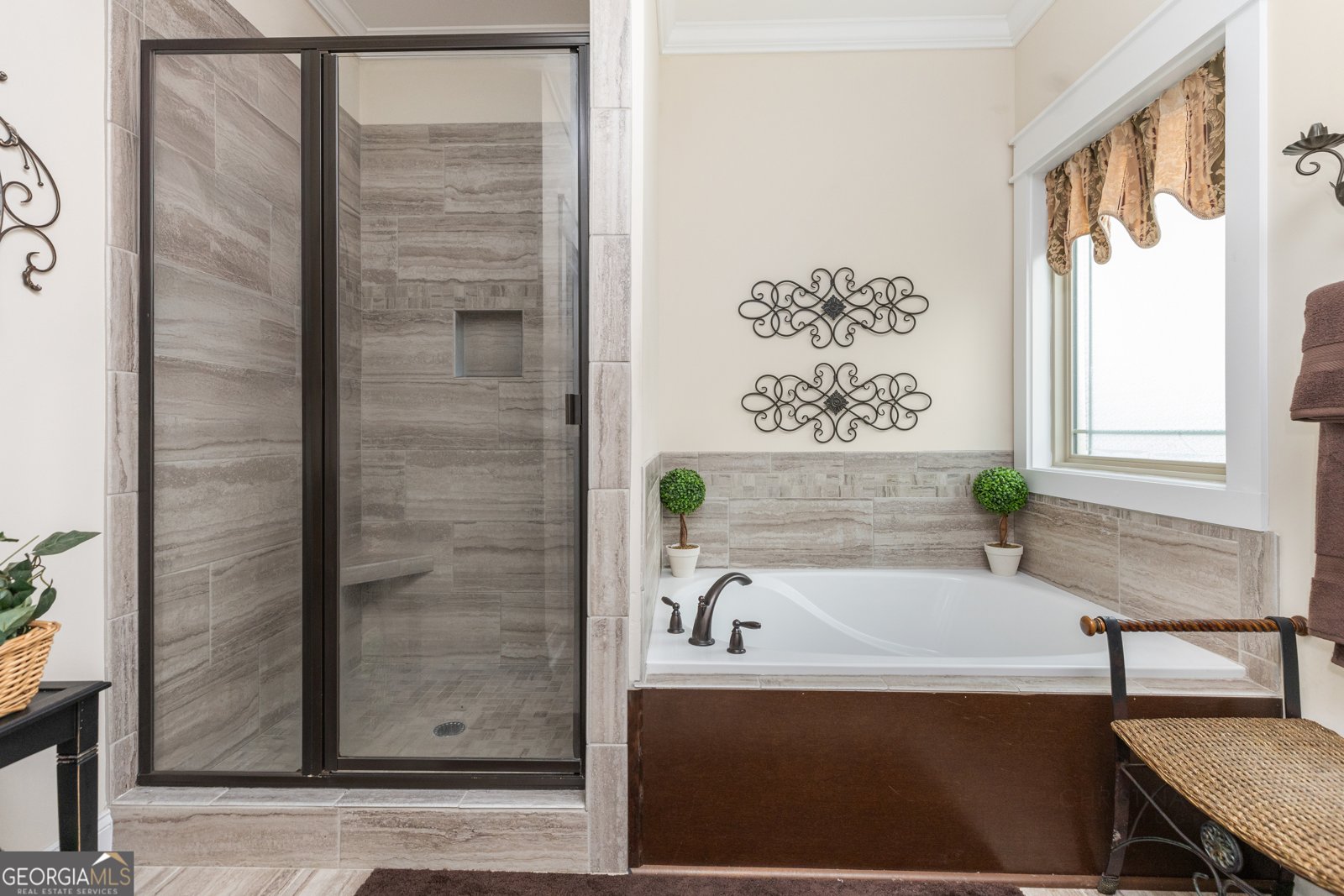 250 Ashley Nicole Avenue Bonaire - 24