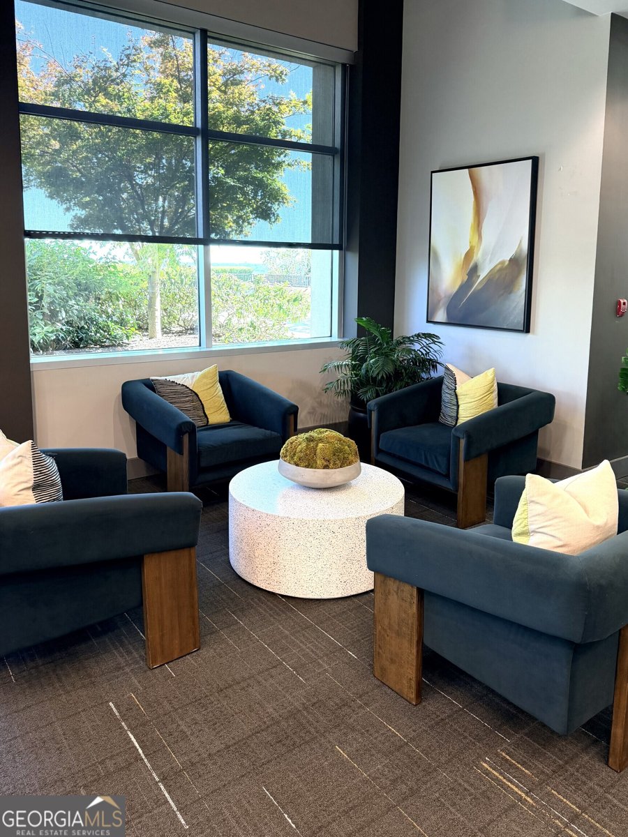 250 PHARR Road Atlanta - 39