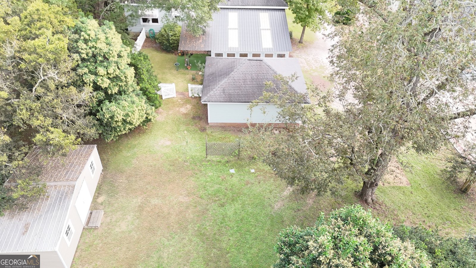 120 Tusten Street Elberton - 11