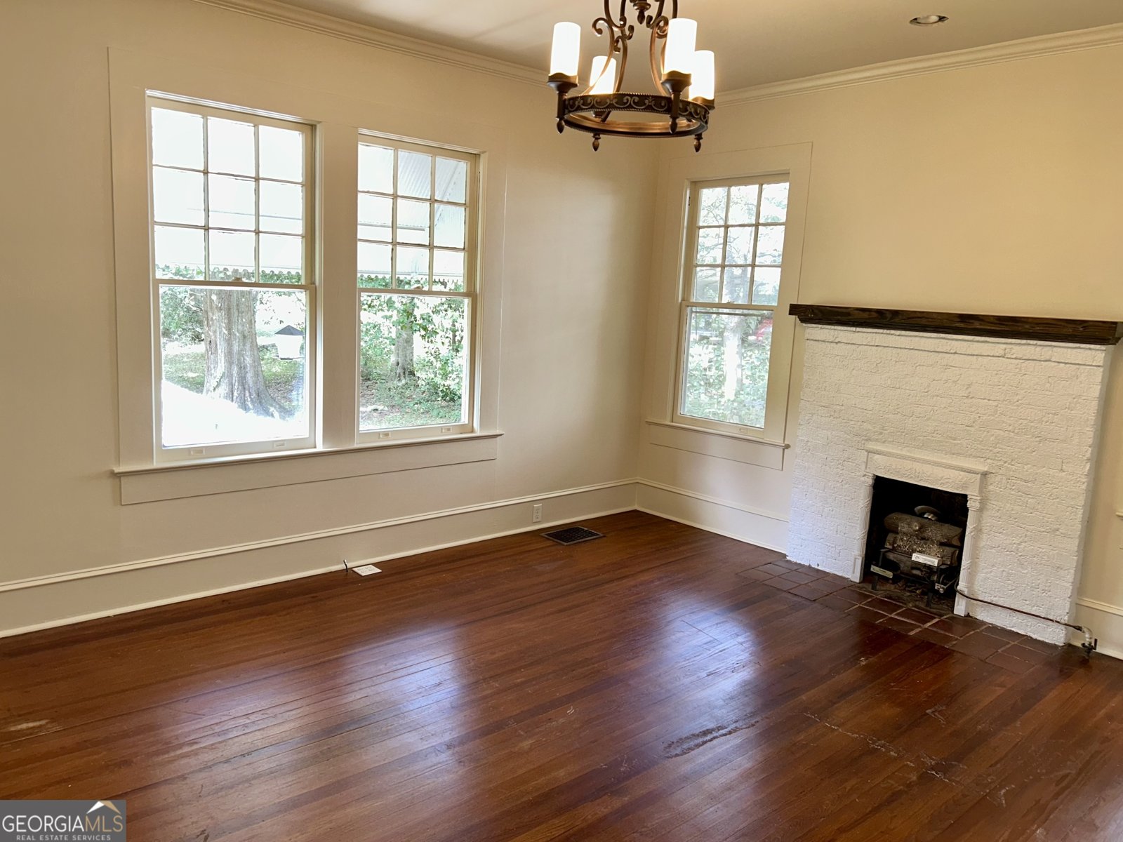 120 Tusten Street Elberton - 27