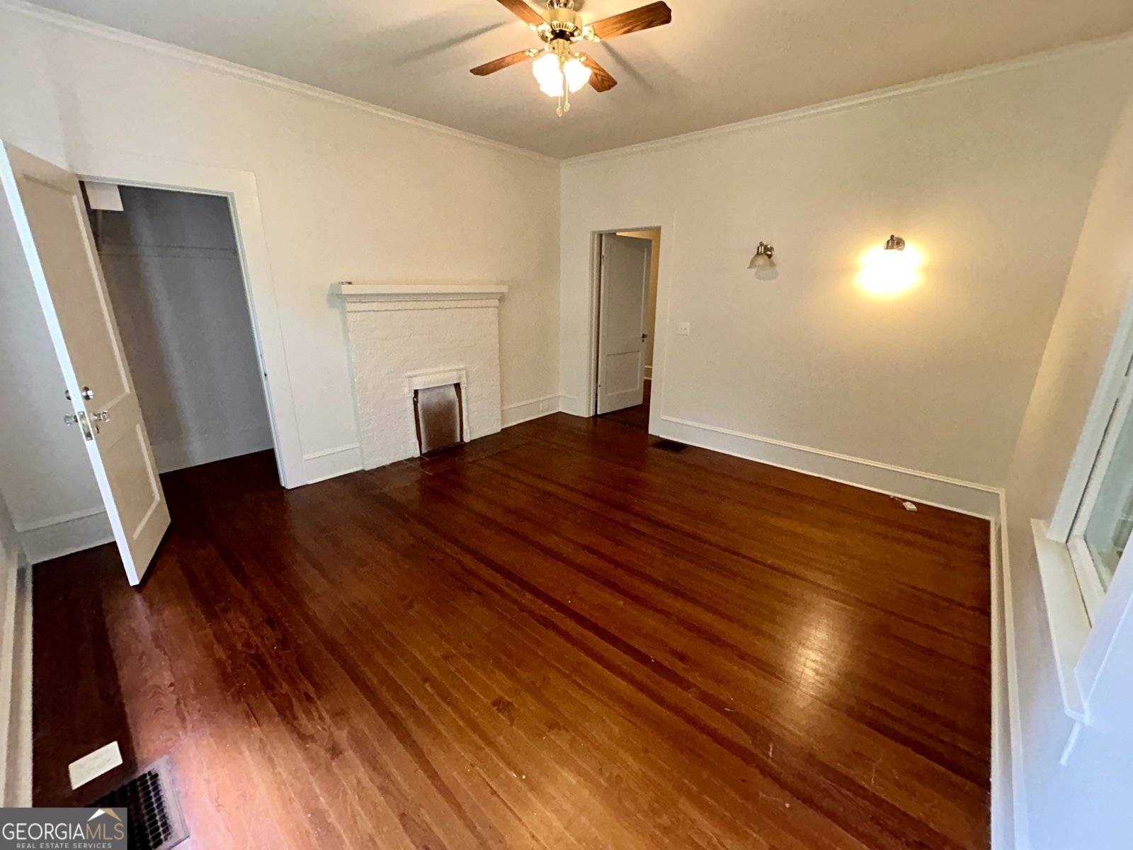 120 Tusten Street Elberton - 33