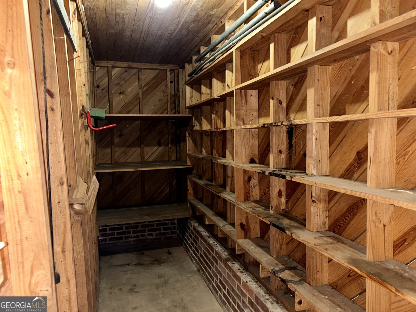 120 Tusten Street Elberton - 53