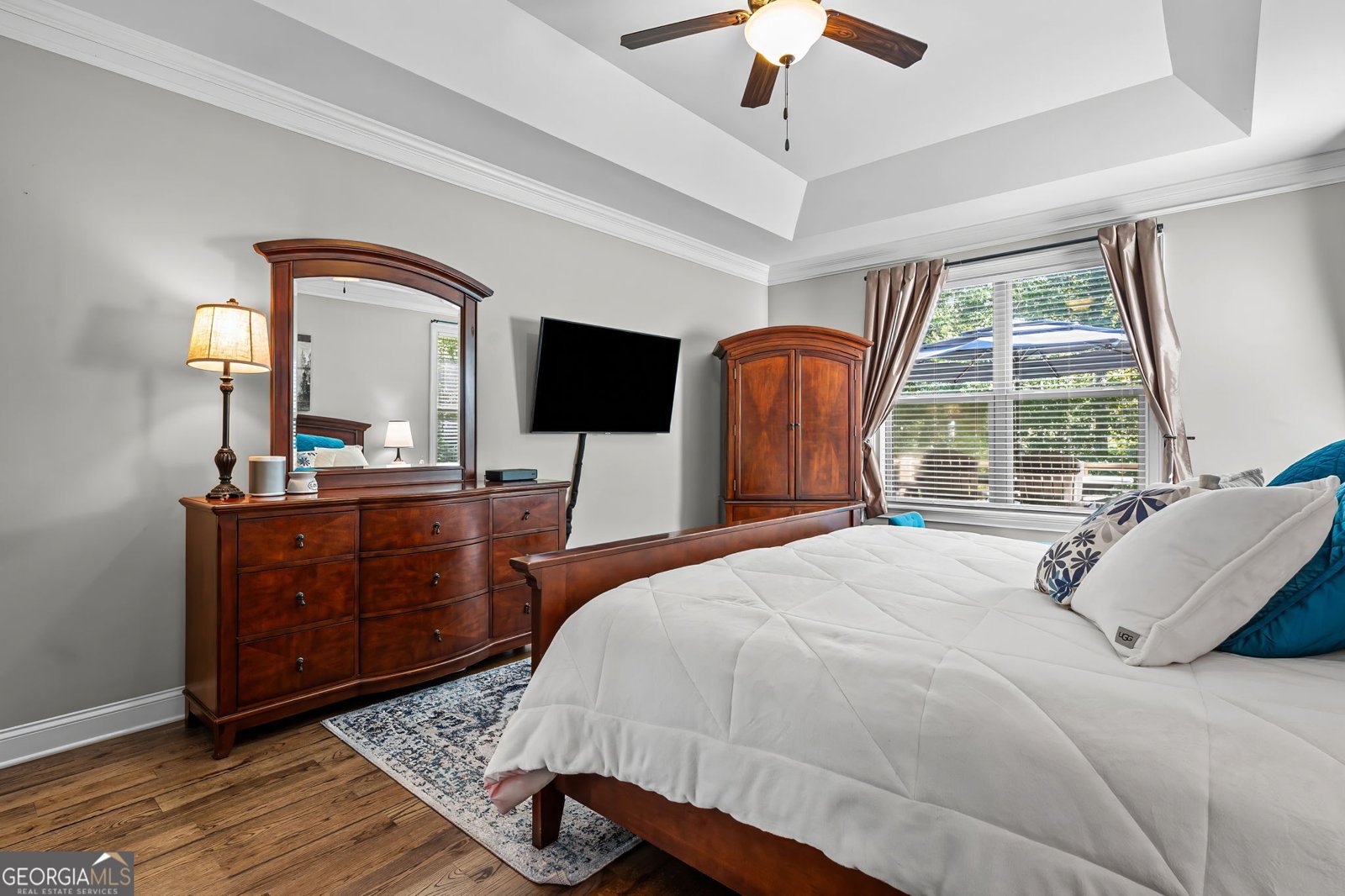 132 Amberleigh Drive White - 34