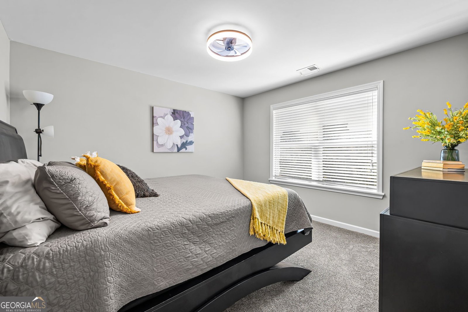 132 Amberleigh Drive White - 37