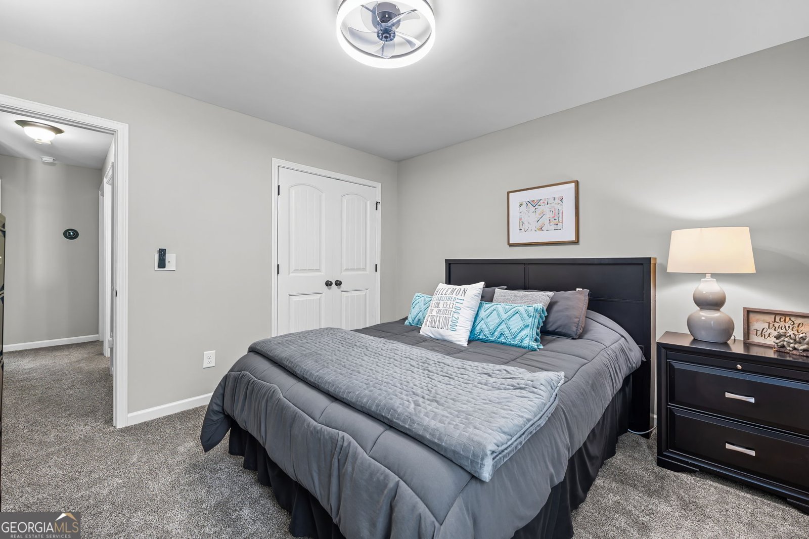 132 Amberleigh Drive White - 44