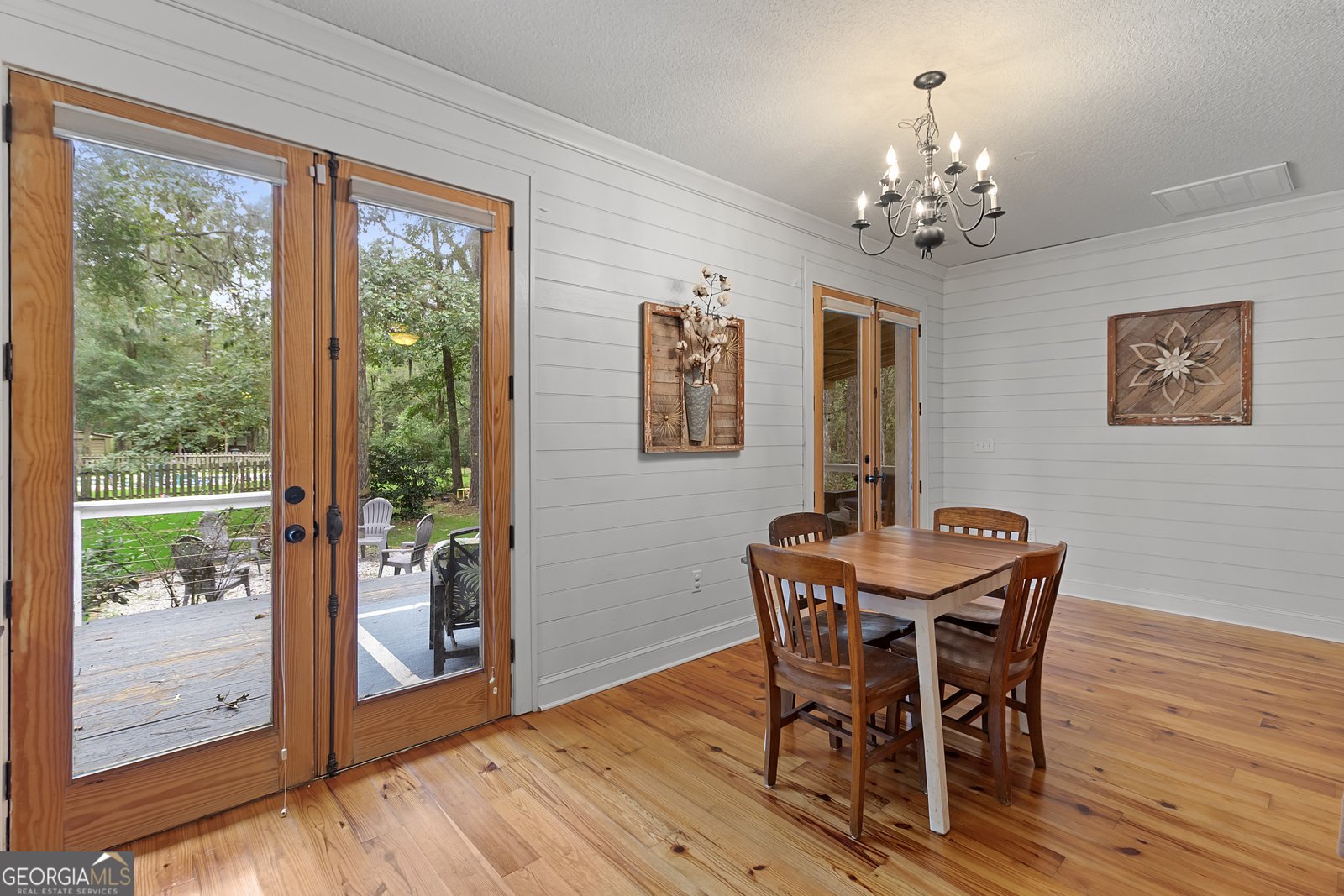 437 Kings Road Midway - 15