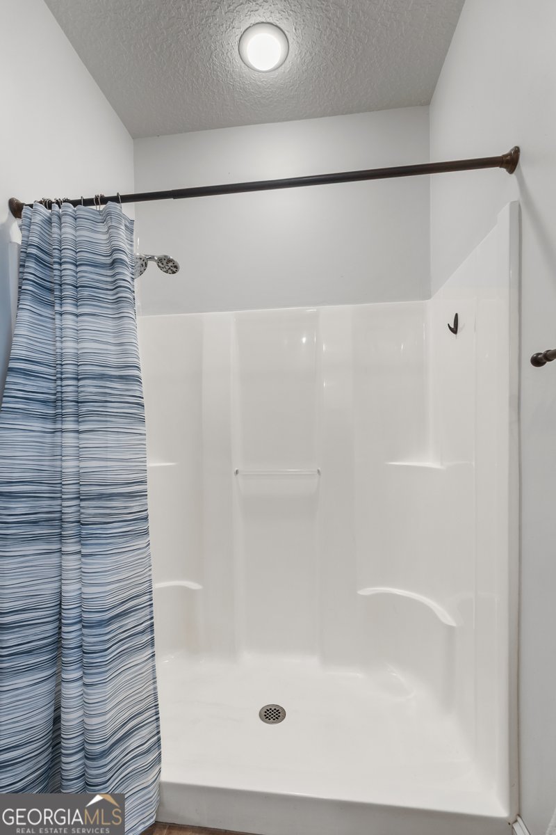 437 Kings Road Midway - 20