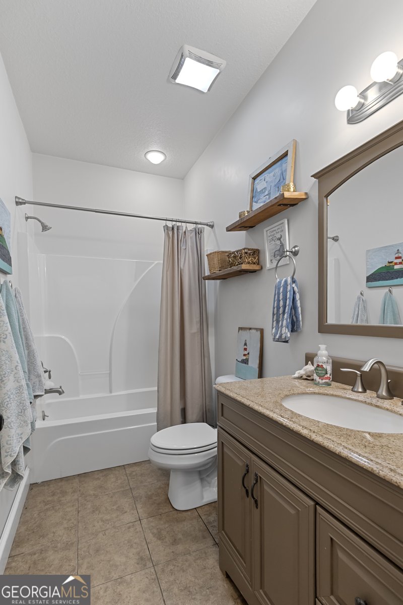 437 Kings Road Midway - 24