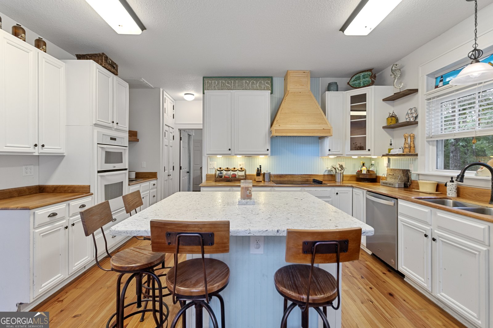 437 Kings Road Midway - 7