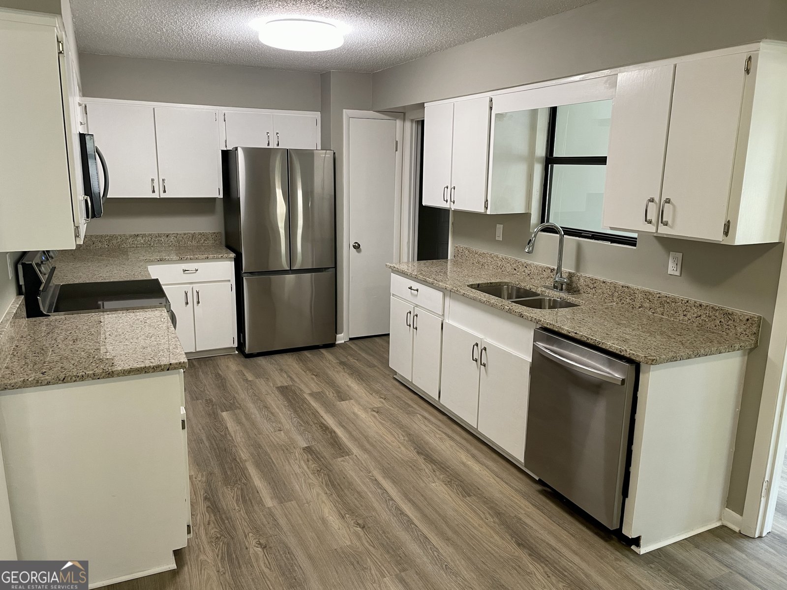 574 CHARLES ST St. Marys - 7