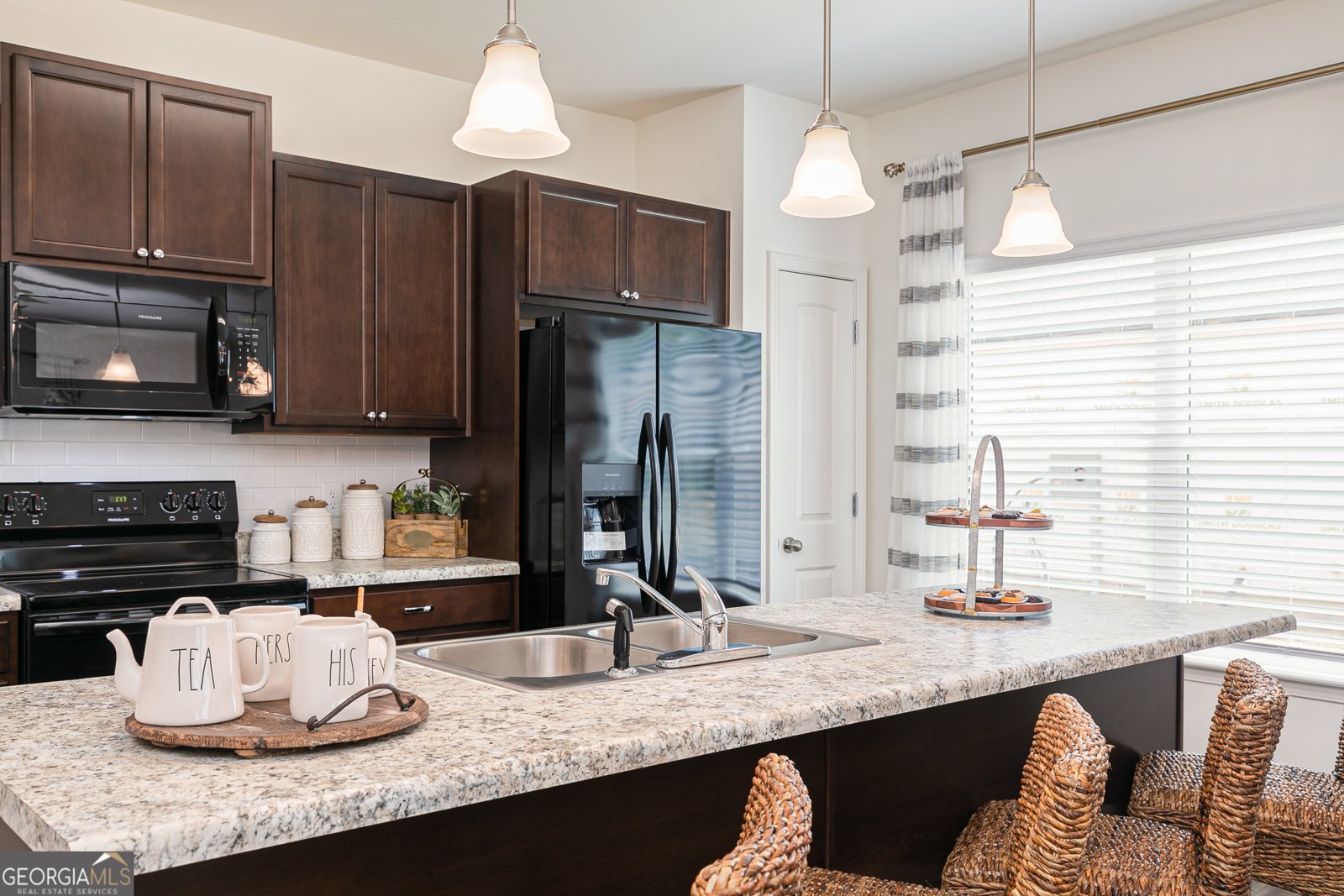 150 Creekside Road Eatonton - 1