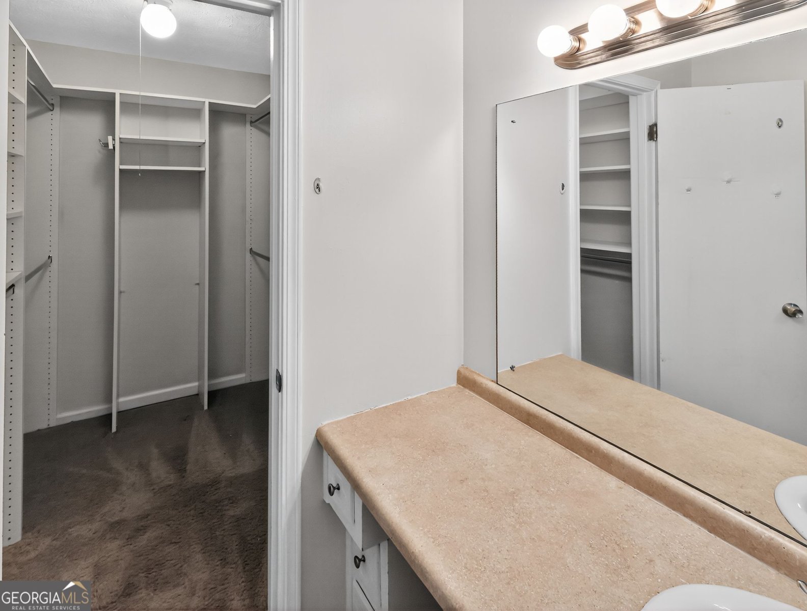 4641 Wendover Drive Stone Mountain - 38