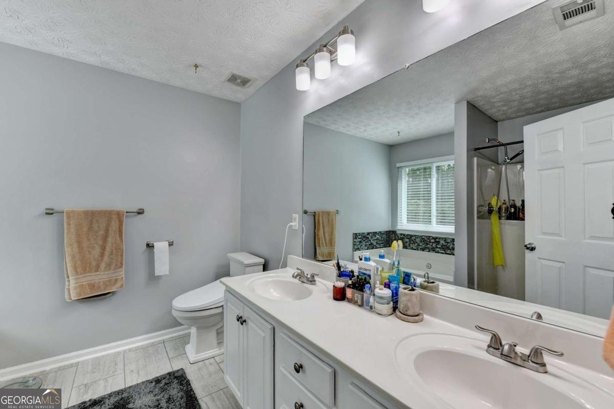 2590 Hamilton Parc Lane Buford - 12