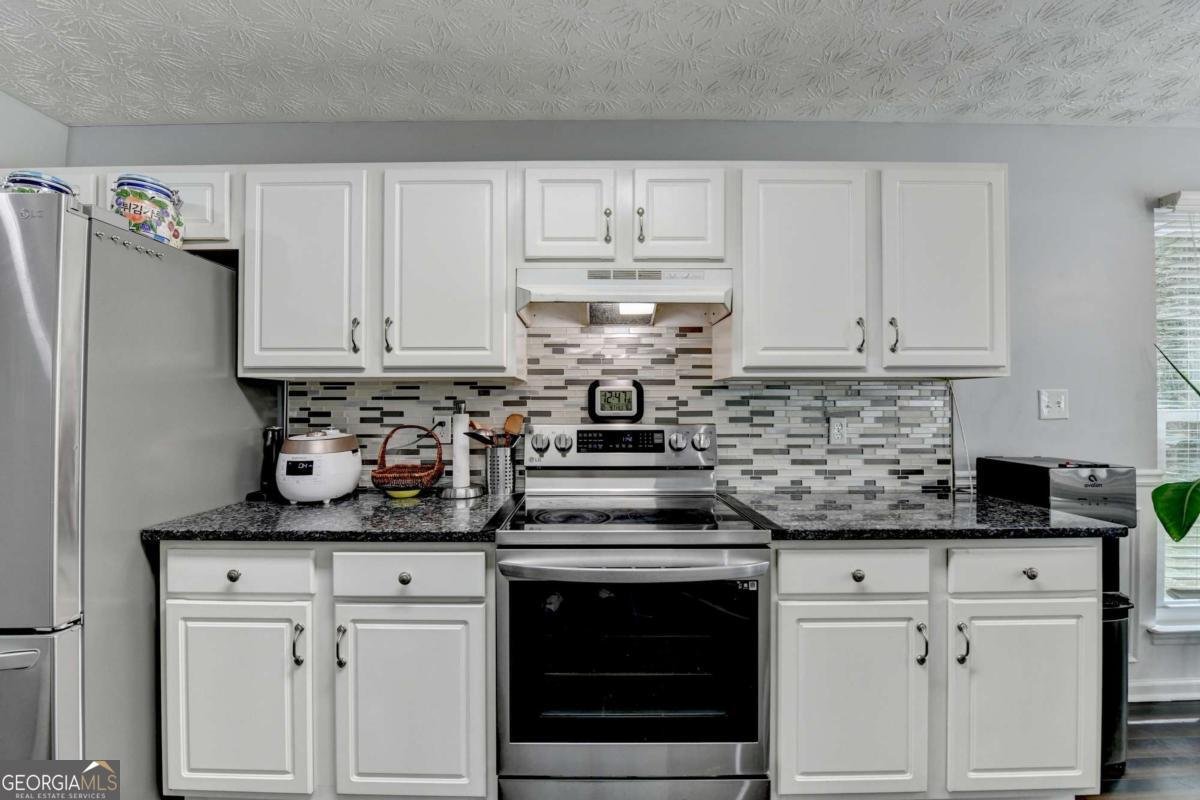 2590 Hamilton Parc Lane Buford - 23